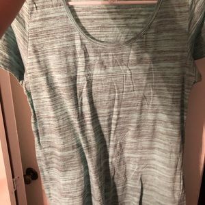Lularoe med classic t